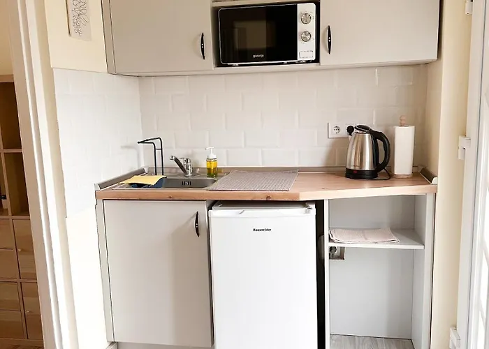Lakeside Apartmanhaz דירה *